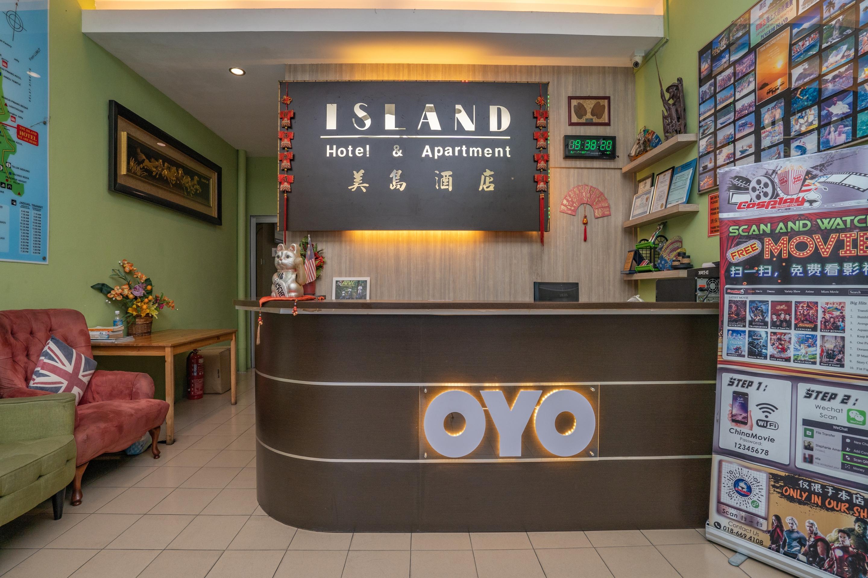 Oyo 44078 The Island Hotel Kampong Pasir Bogak Exterior photo